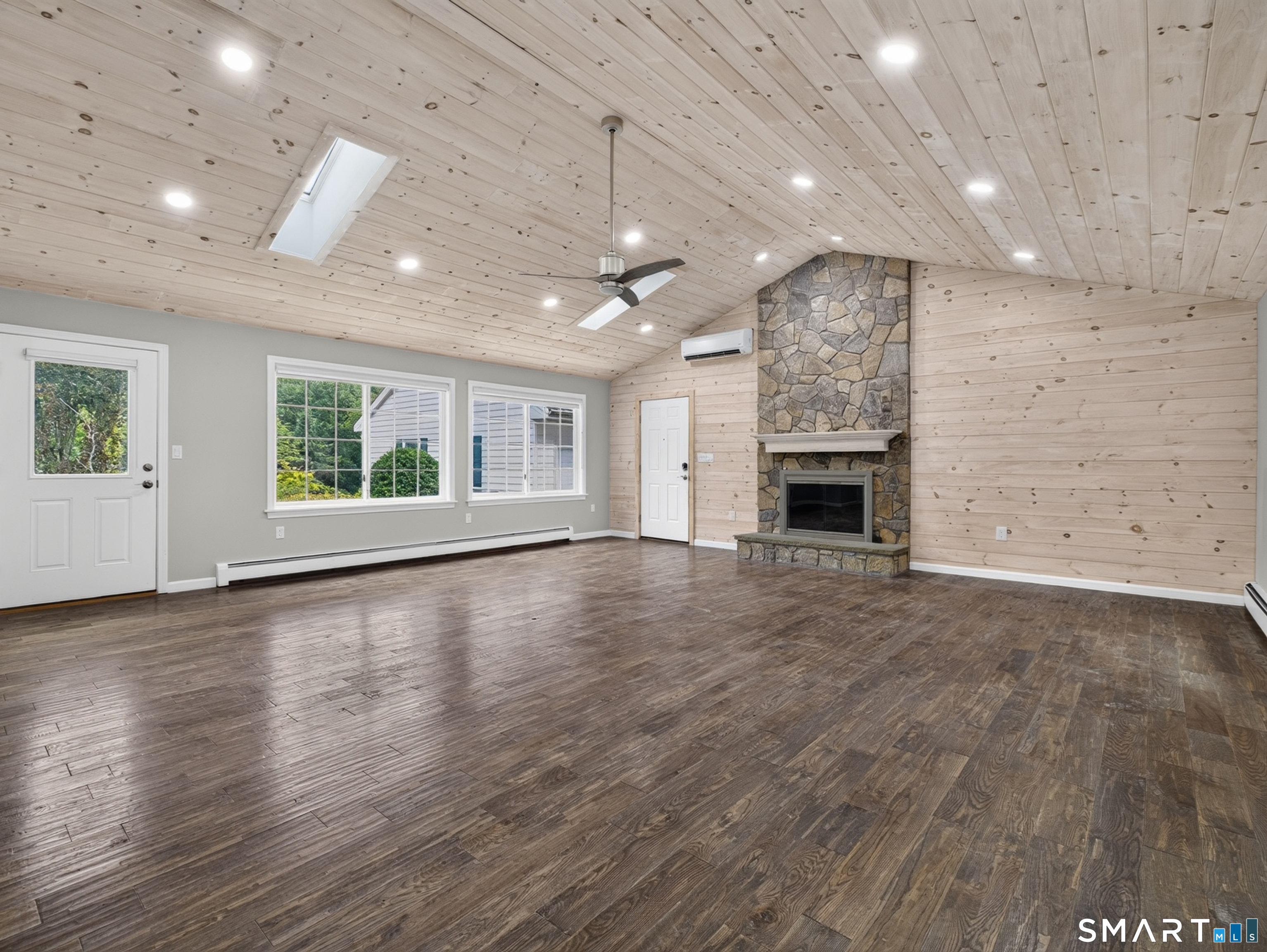 16 Cardinal Road East Lyme CT 06333