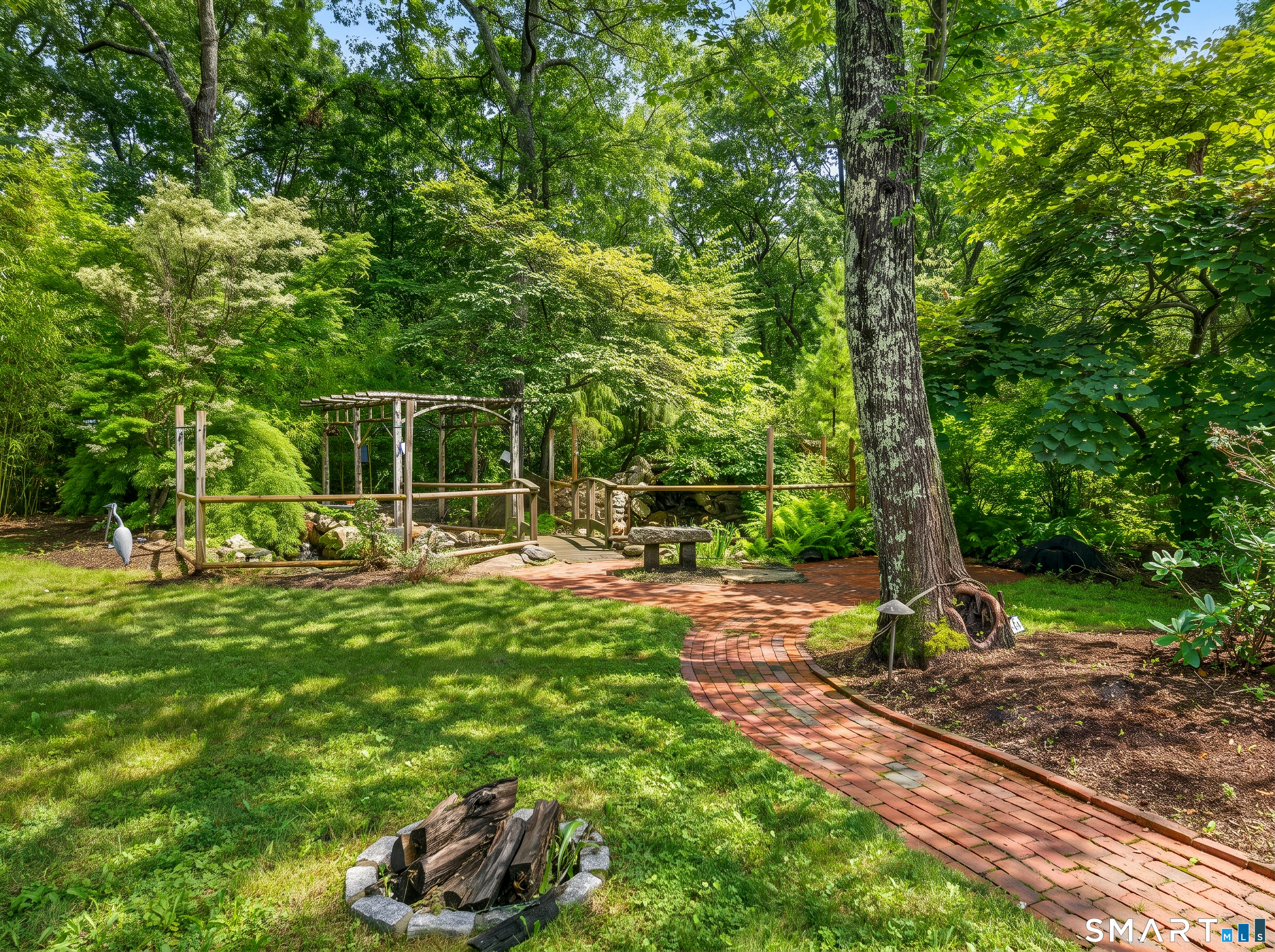 16 Cardinal Road East Lyme CT 06333