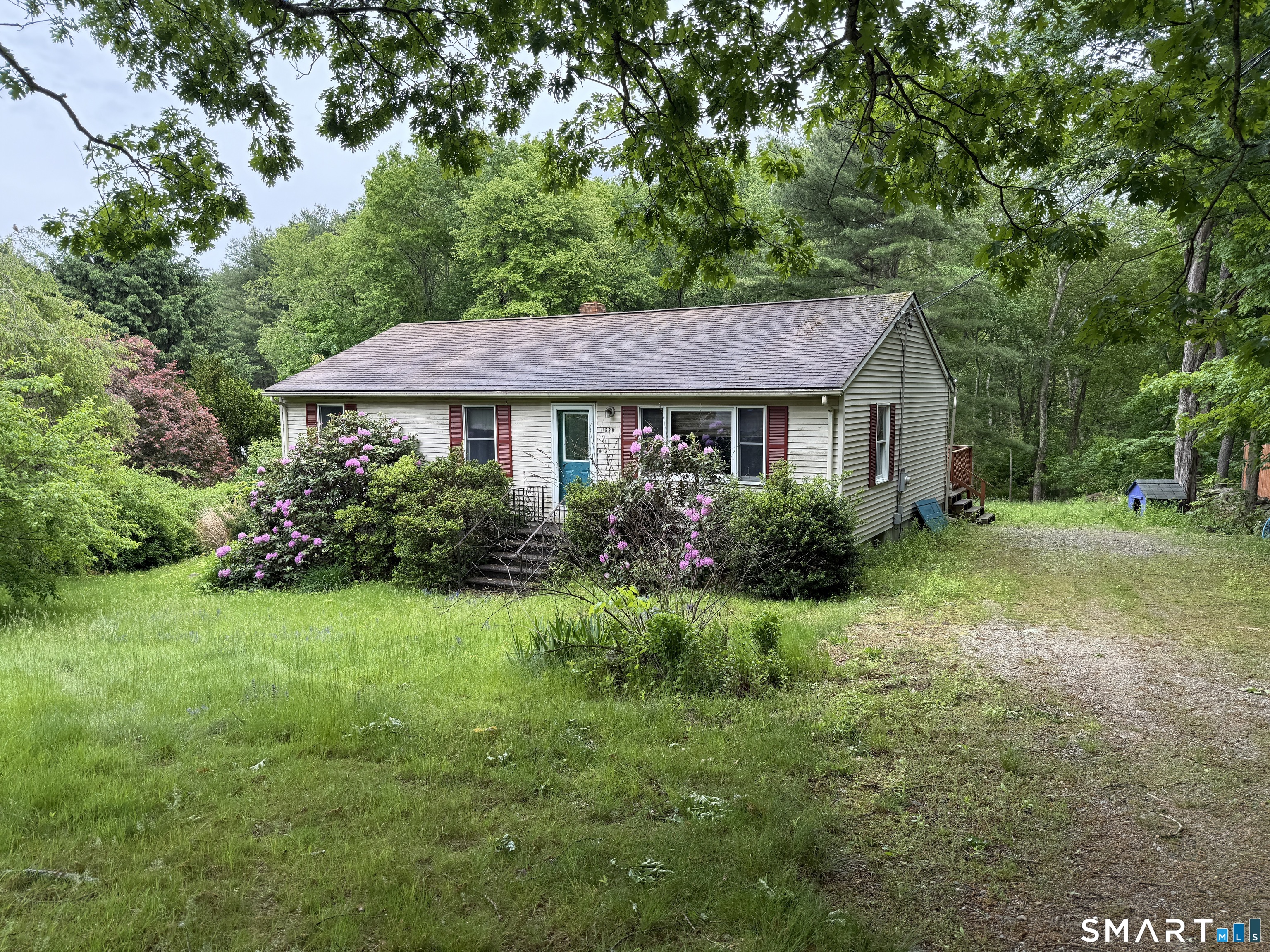 529 East Thompson Road Thompson CT 06277
