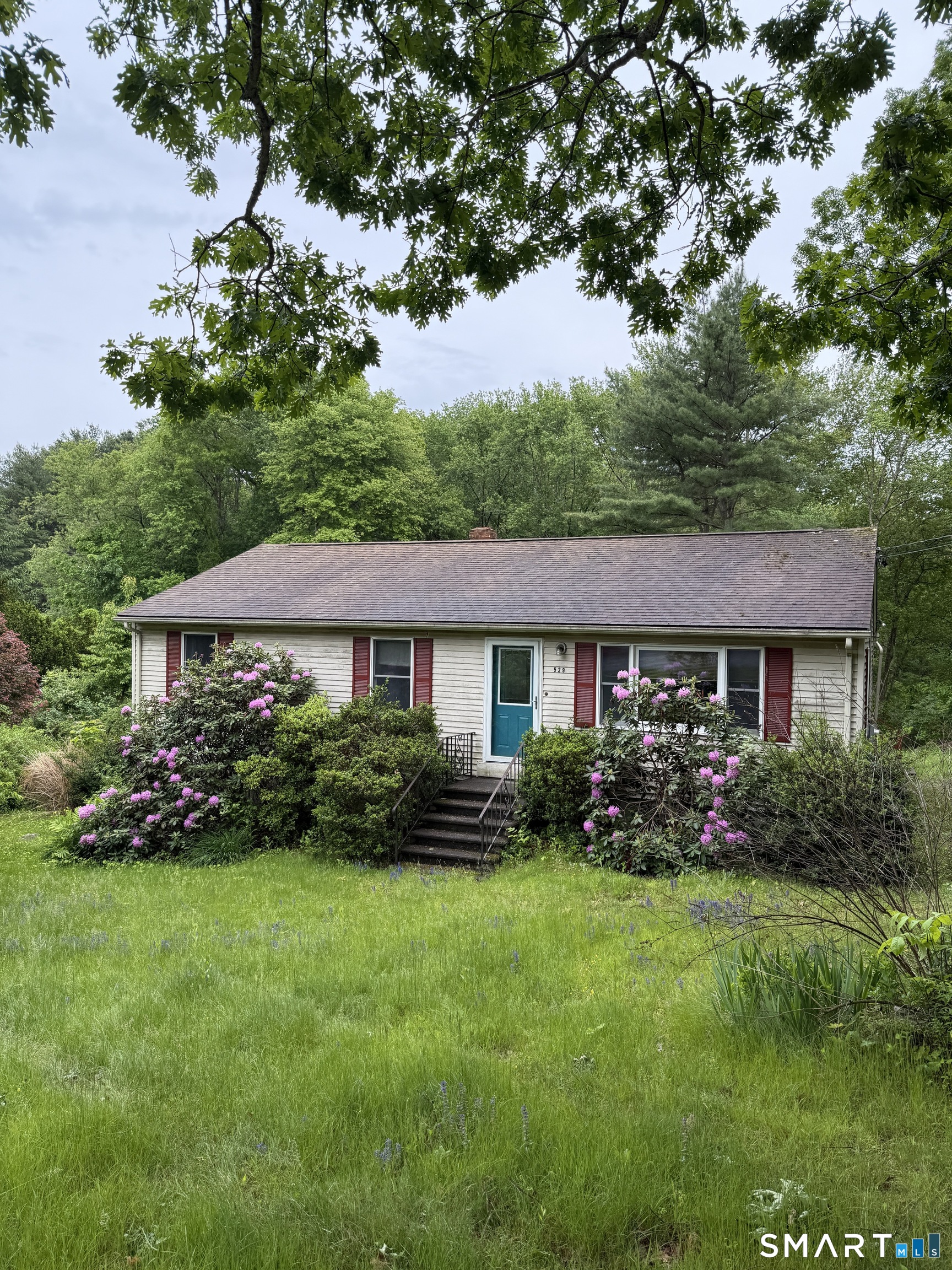 529 East Thompson Road Thompson CT 06277
