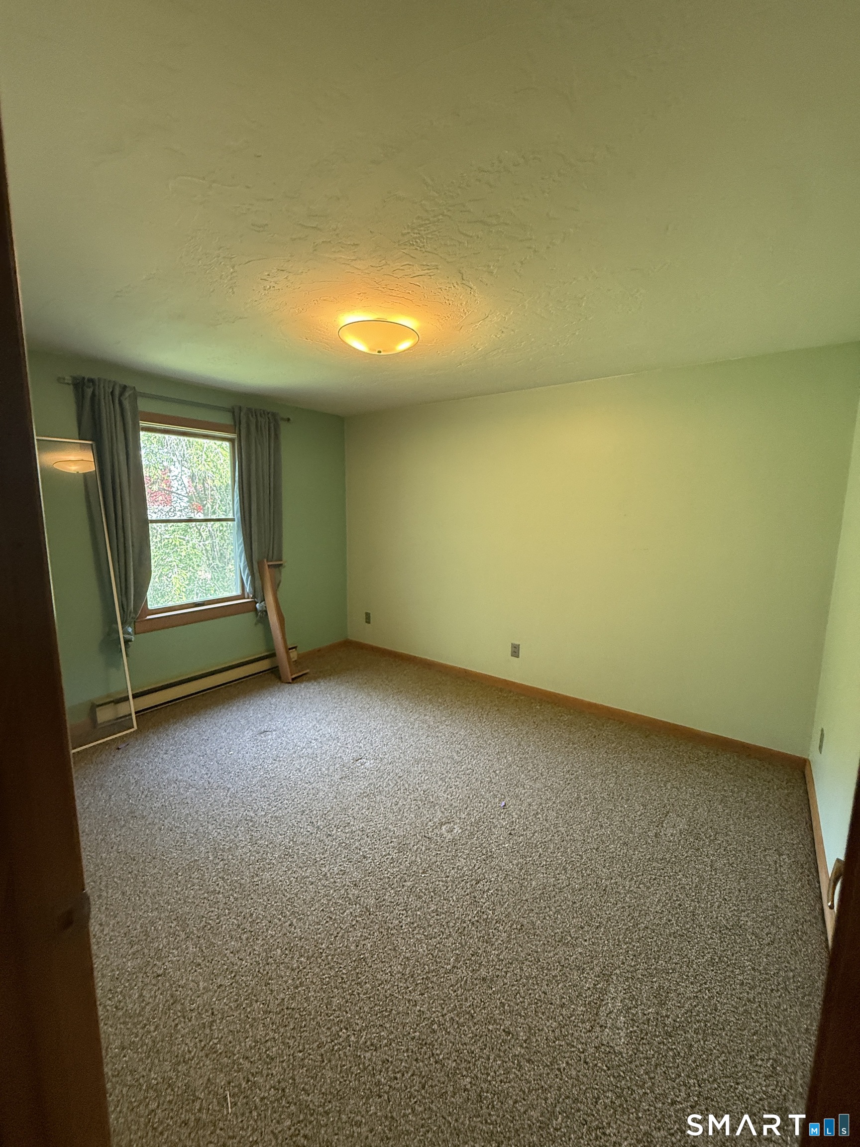 529 East Thompson Road Thompson CT 06277