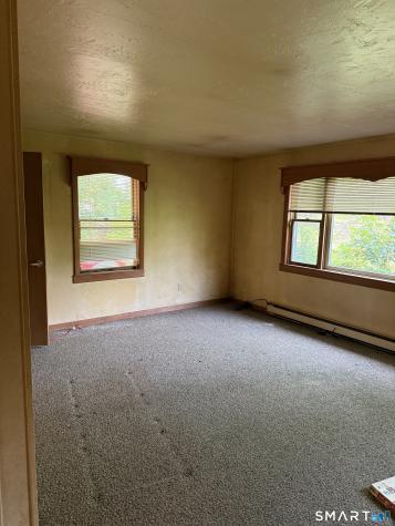 529 East Thompson Road Thompson CT 06277