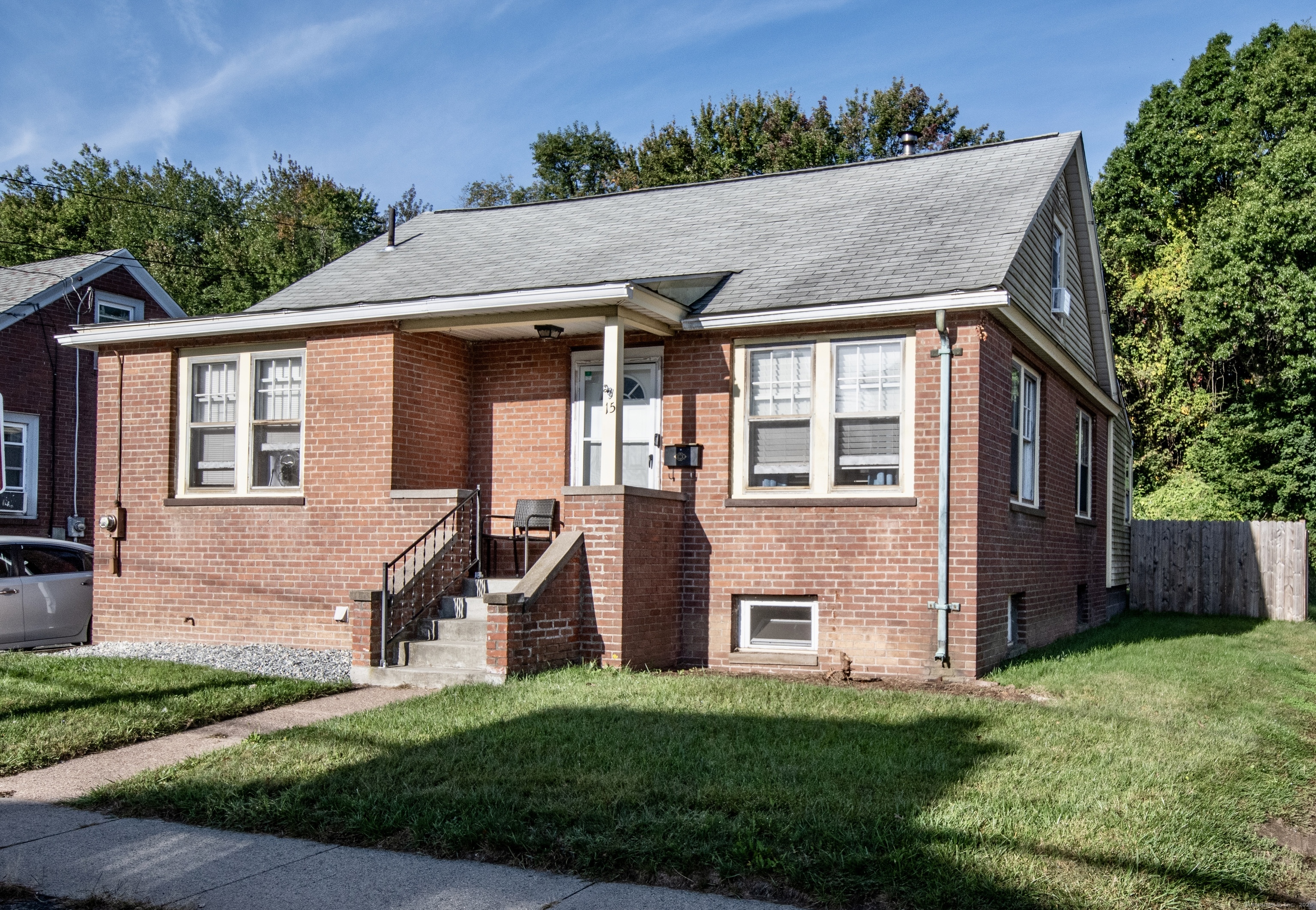 15 Summer Street Enfield CT 06082