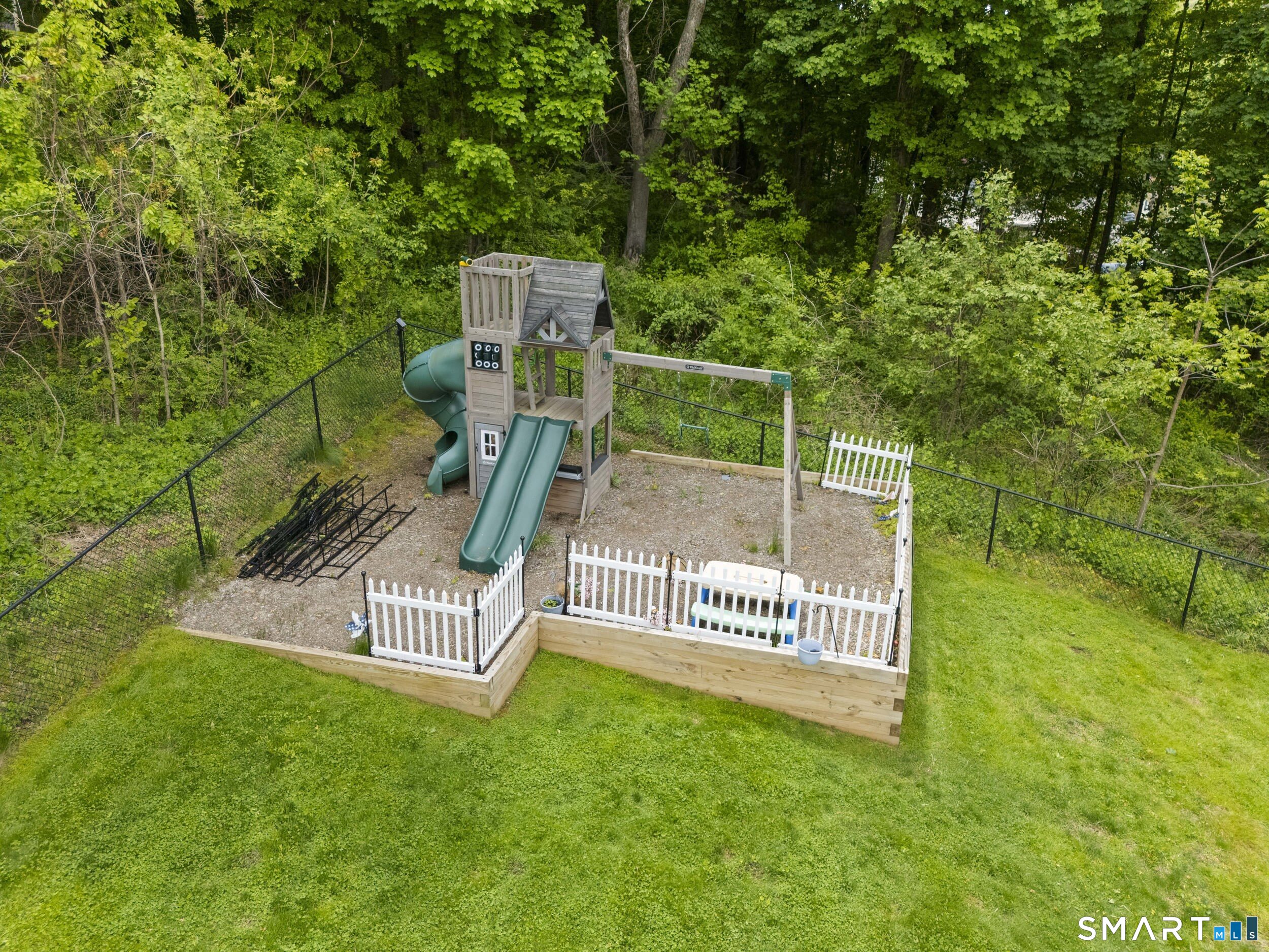 55 Hoyts Hill Bethel CT 06801