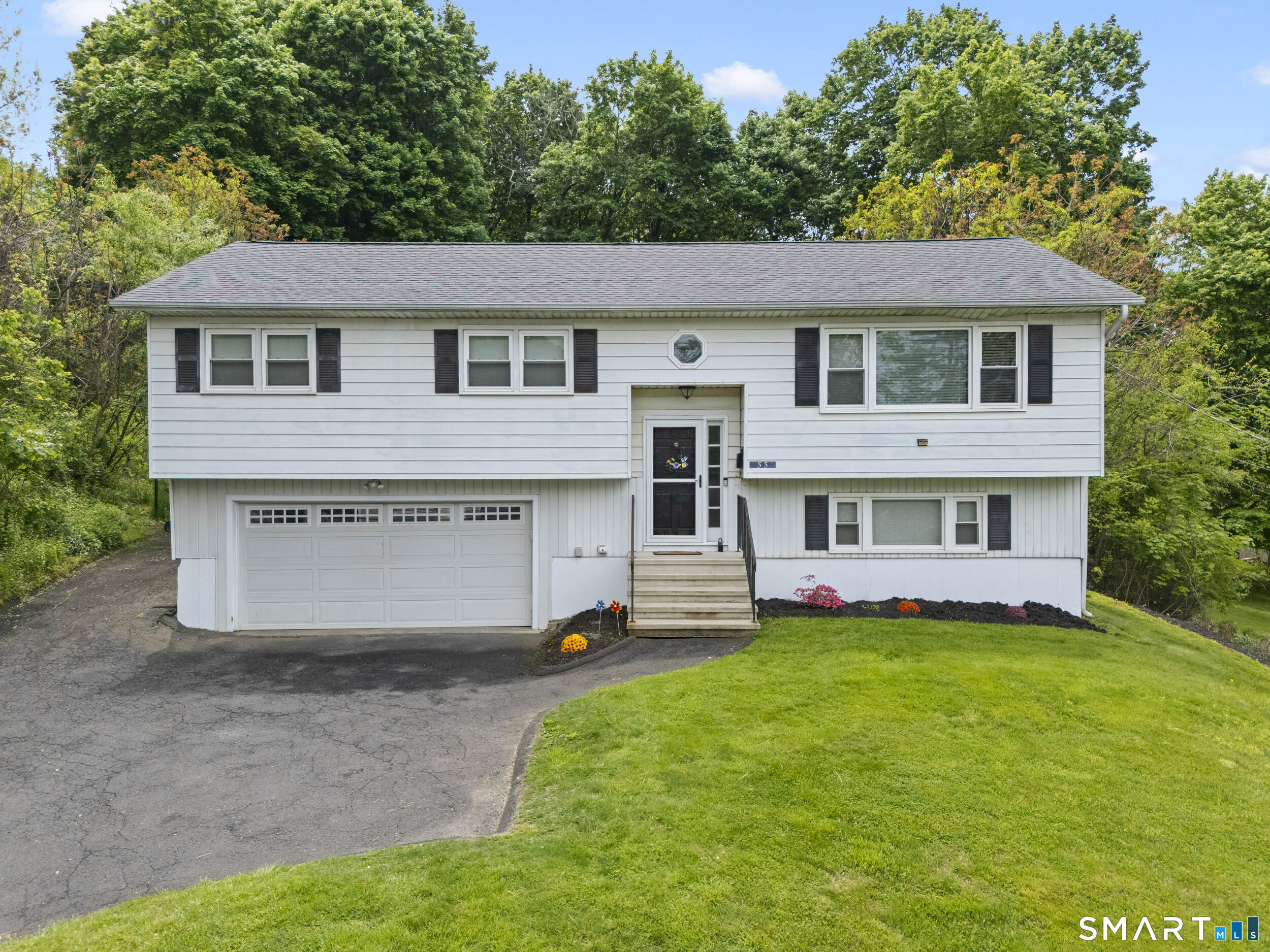 55 Hoyts Hill Bethel CT 06801