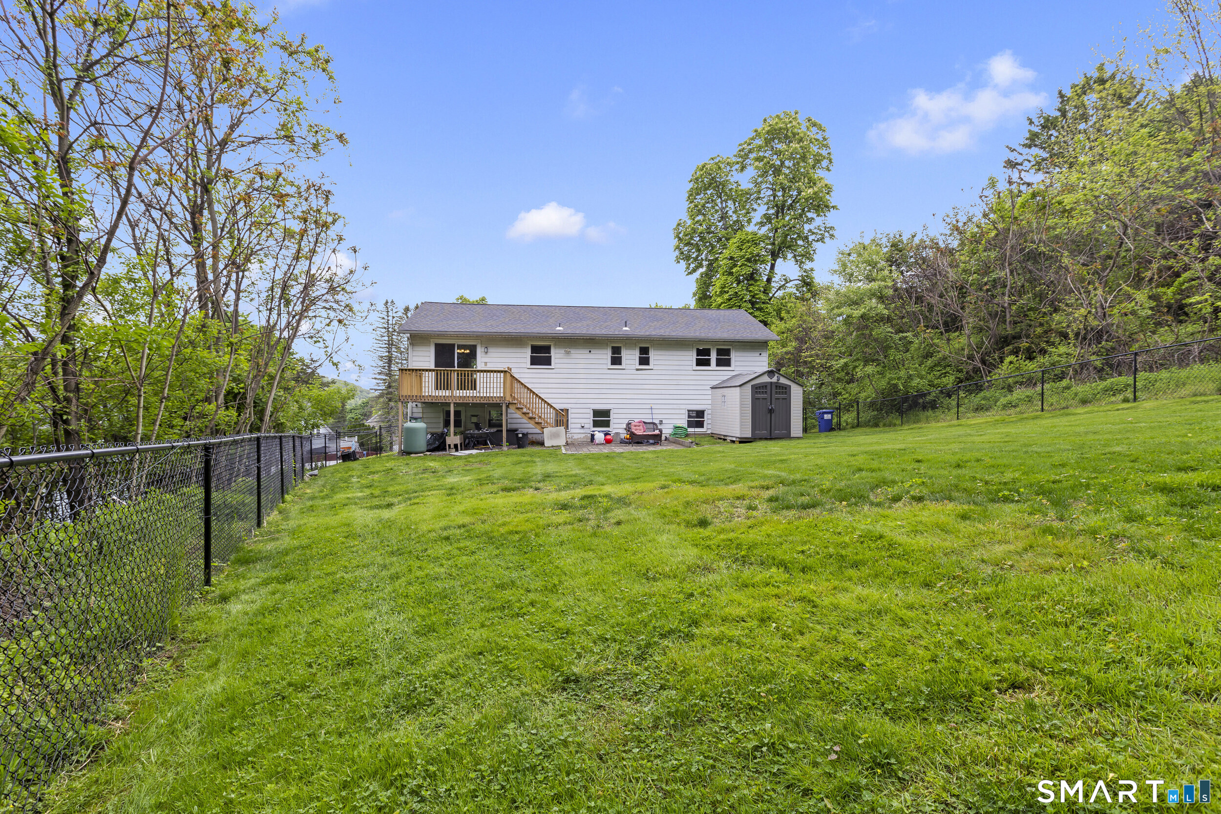 55 Hoyts Hill Bethel CT 06801