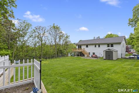 55 Hoyts Hill Bethel CT 06801