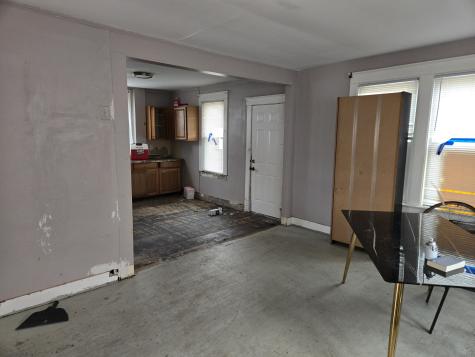 104 Gale Avenue Meriden CT 06450