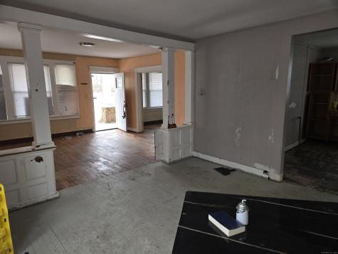 104 Gale Avenue Meriden CT 06450