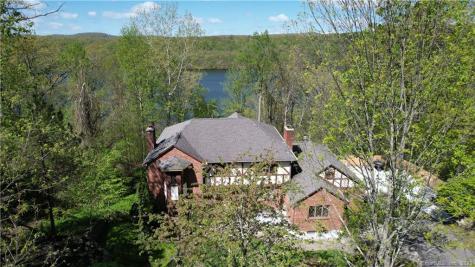 16 Mist Hill Drive New Milford CT 06776