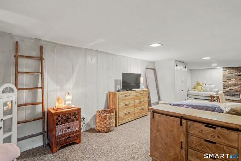 12 Cedarwood Lane Shelton CT 06484