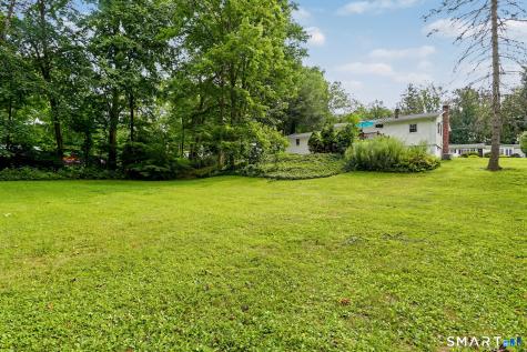 12 Cedarwood Lane Shelton CT 06484