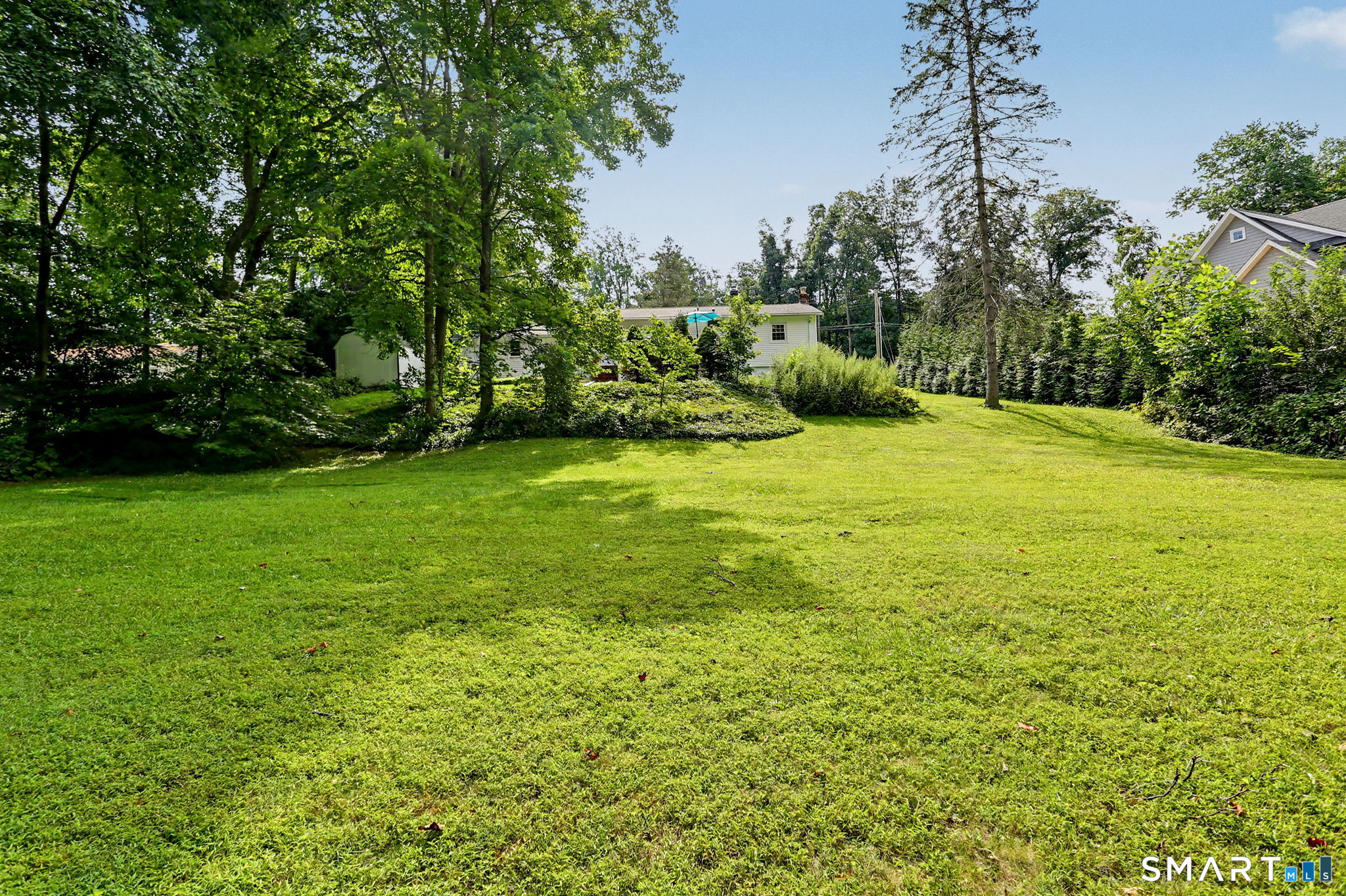 12 Cedarwood Lane Shelton CT 06484