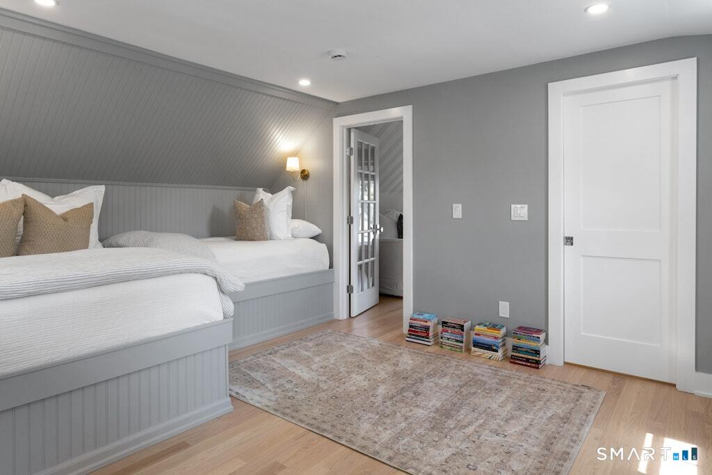 20 Saint Marc Lane Fairfield CT 06824