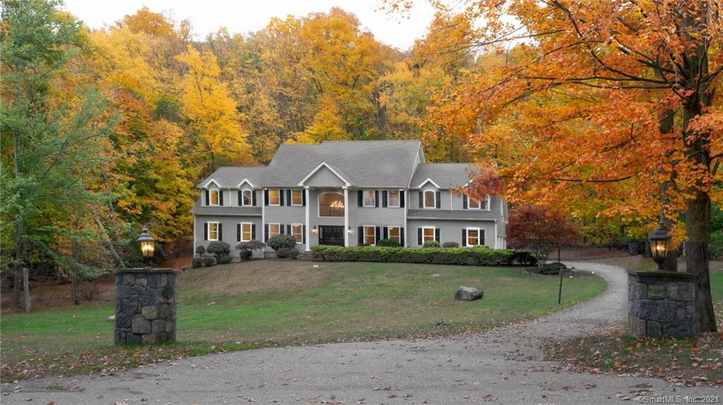 20 Misty Brook Lane New Fairfield CT 06812