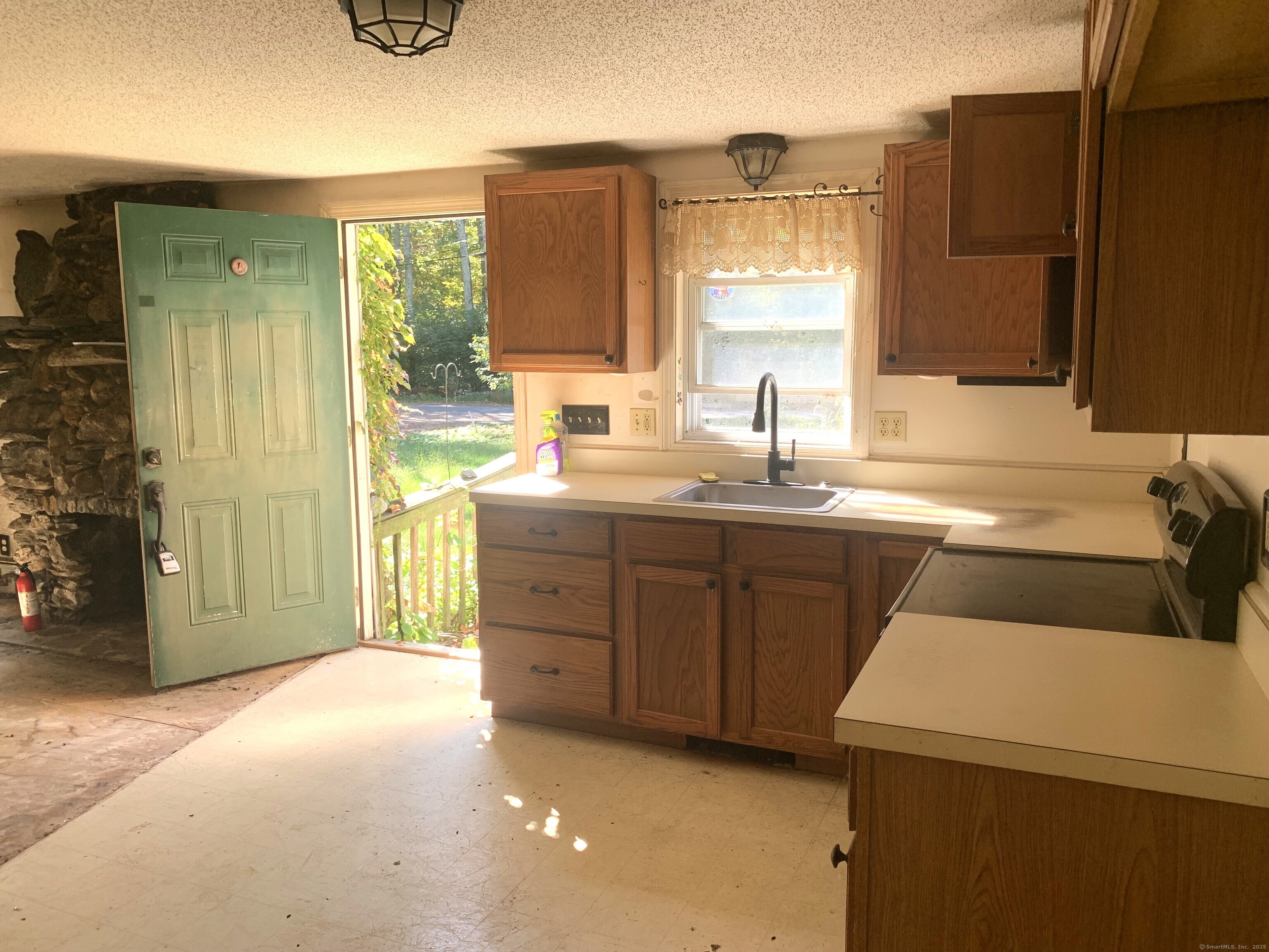 30 Knollwood Drive Coventry CT 06238