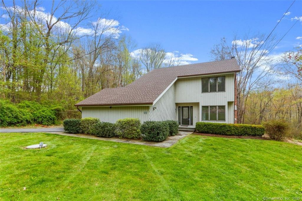 14 Barrows Road Easton CT 06612