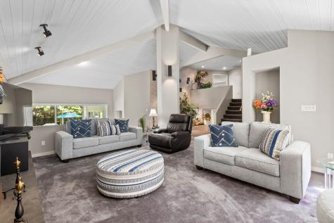 24 Roxbury Road Woodbury CT 06798