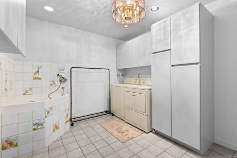 24 Roxbury Road Woodbury CT 06798