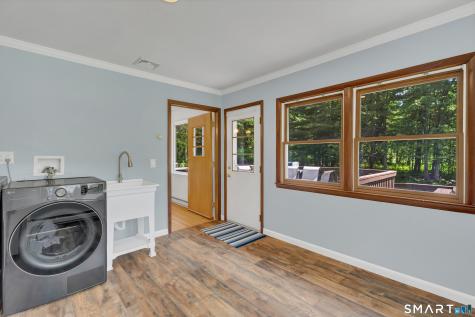 25 Obtuse Hill Road Brookfield CT 06804