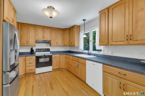 25 Obtuse Hill Road Brookfield CT 06804