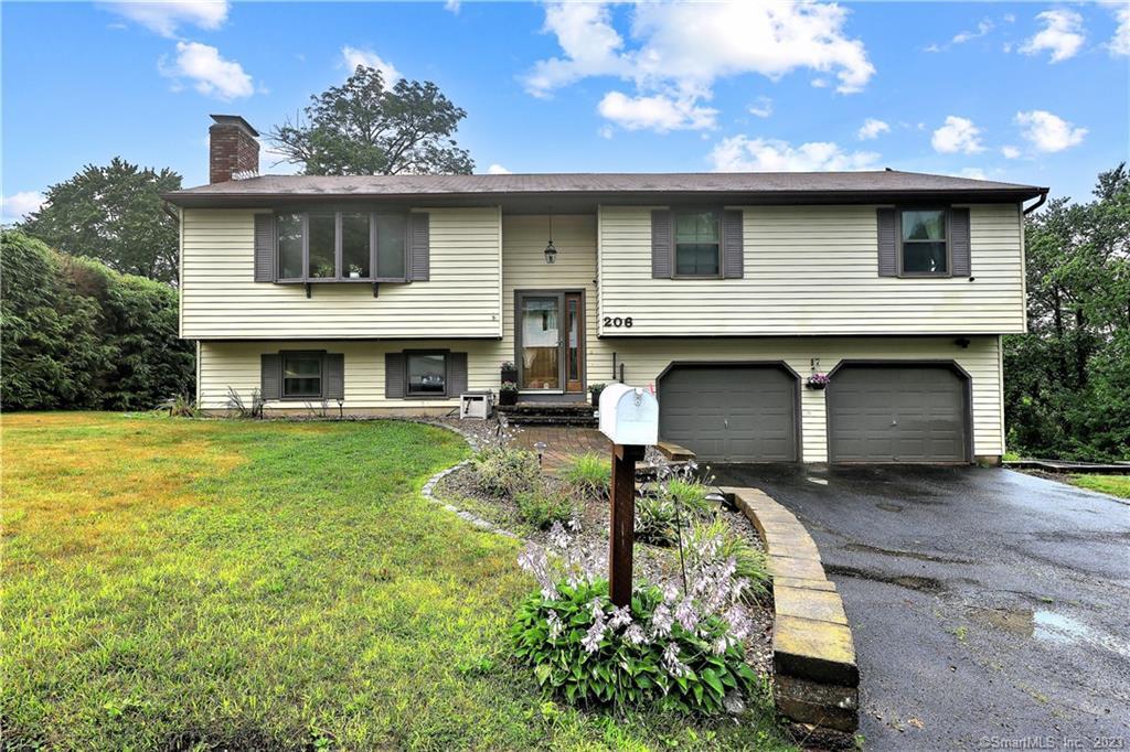 206 White Birch Drive Waterbury CT 06708