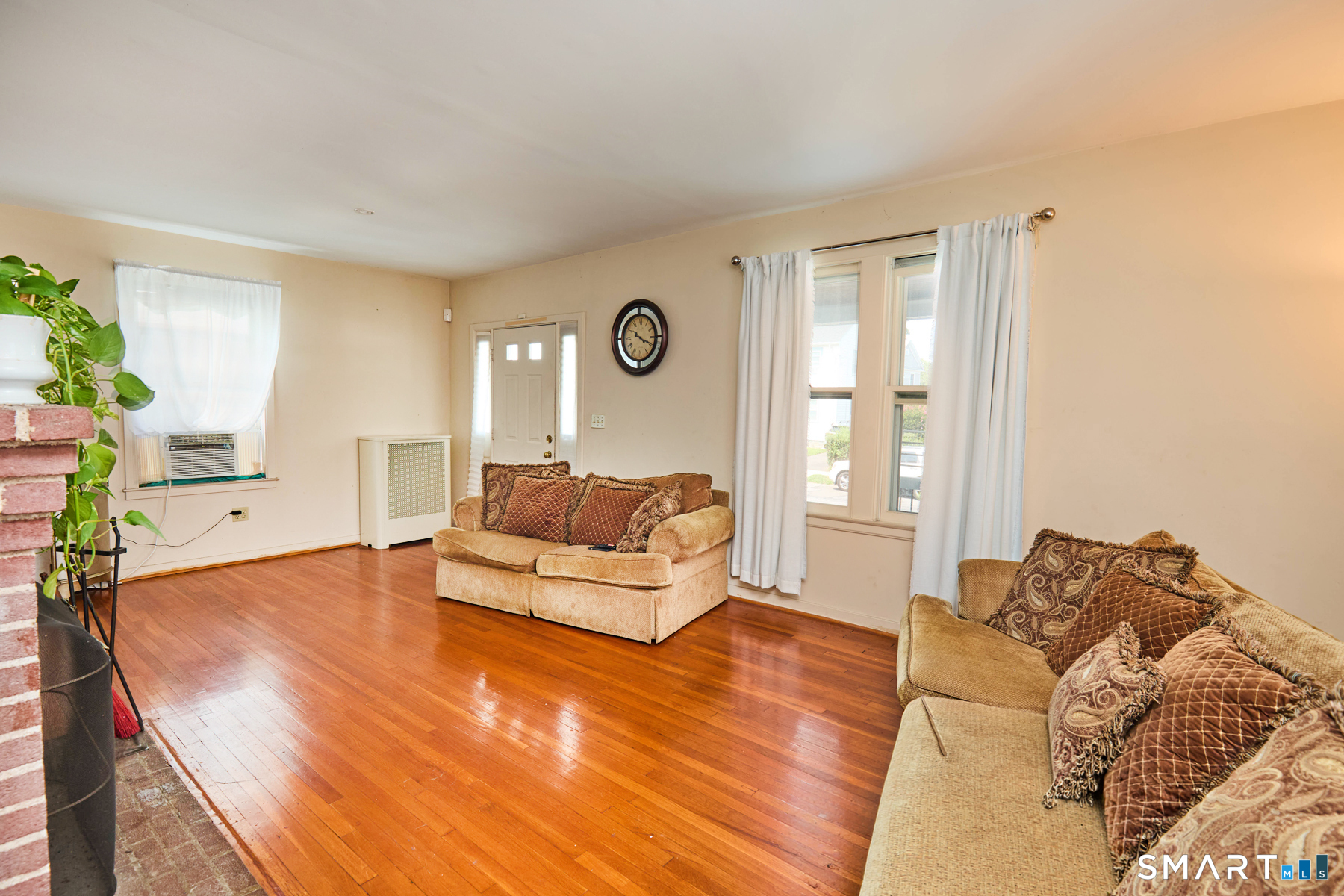133 East Eaton Street Bridgeport CT 06604