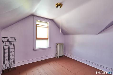 133 East Eaton Street Bridgeport CT 06604