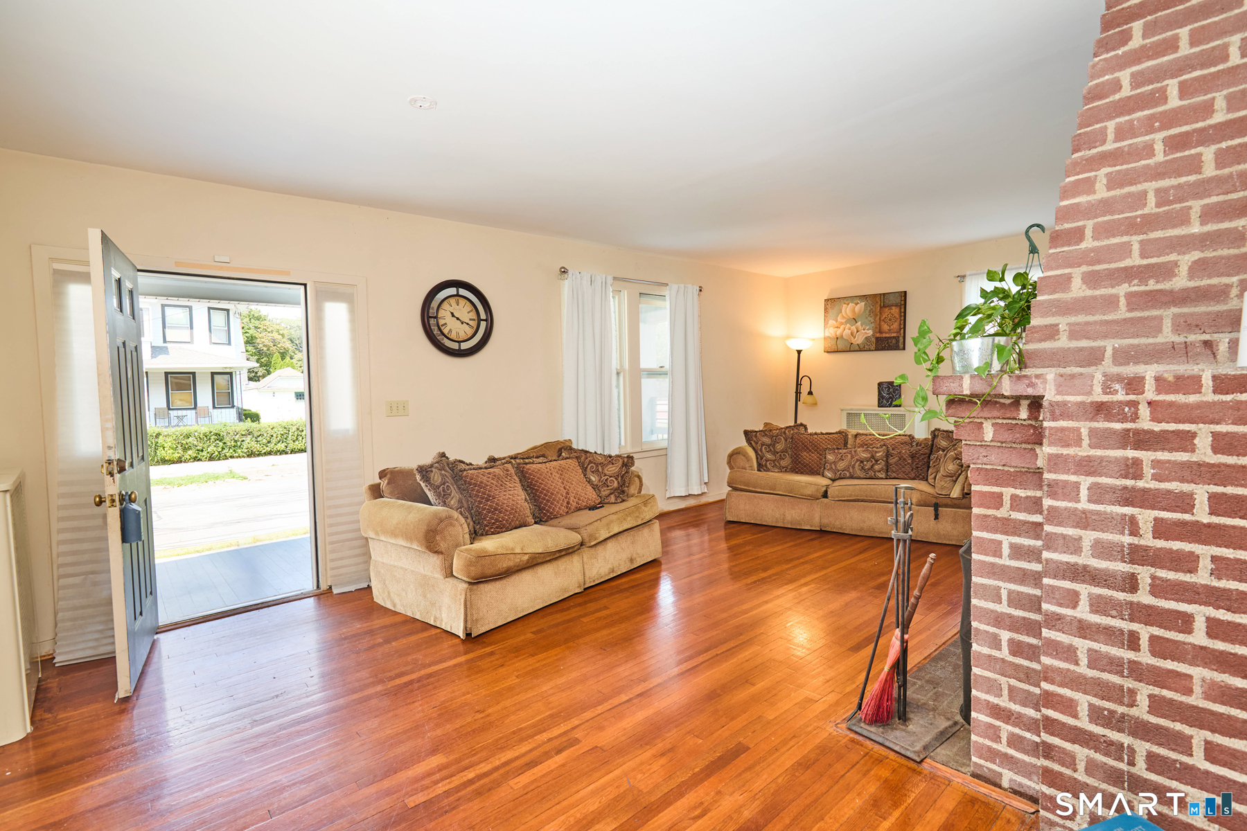 133 East Eaton Street Bridgeport CT 06604
