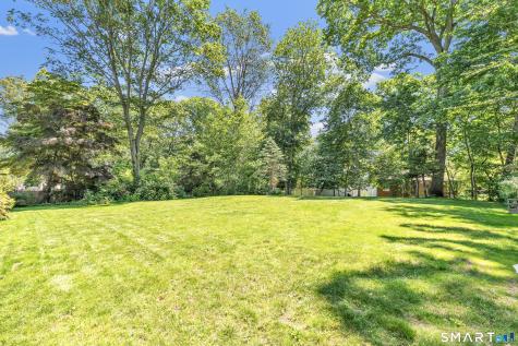 62 Wampus Way Fairfield CT 06825