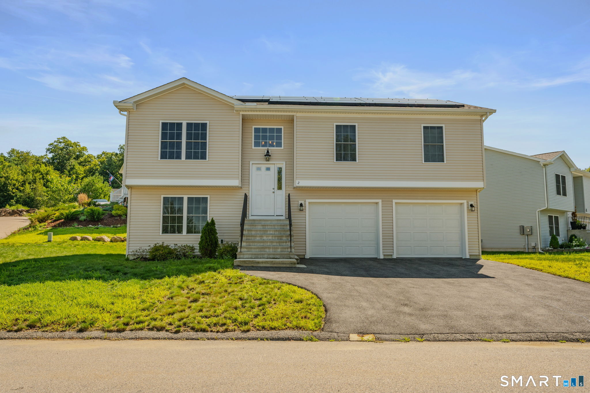 2 Julian Circle Sterling CT 06377