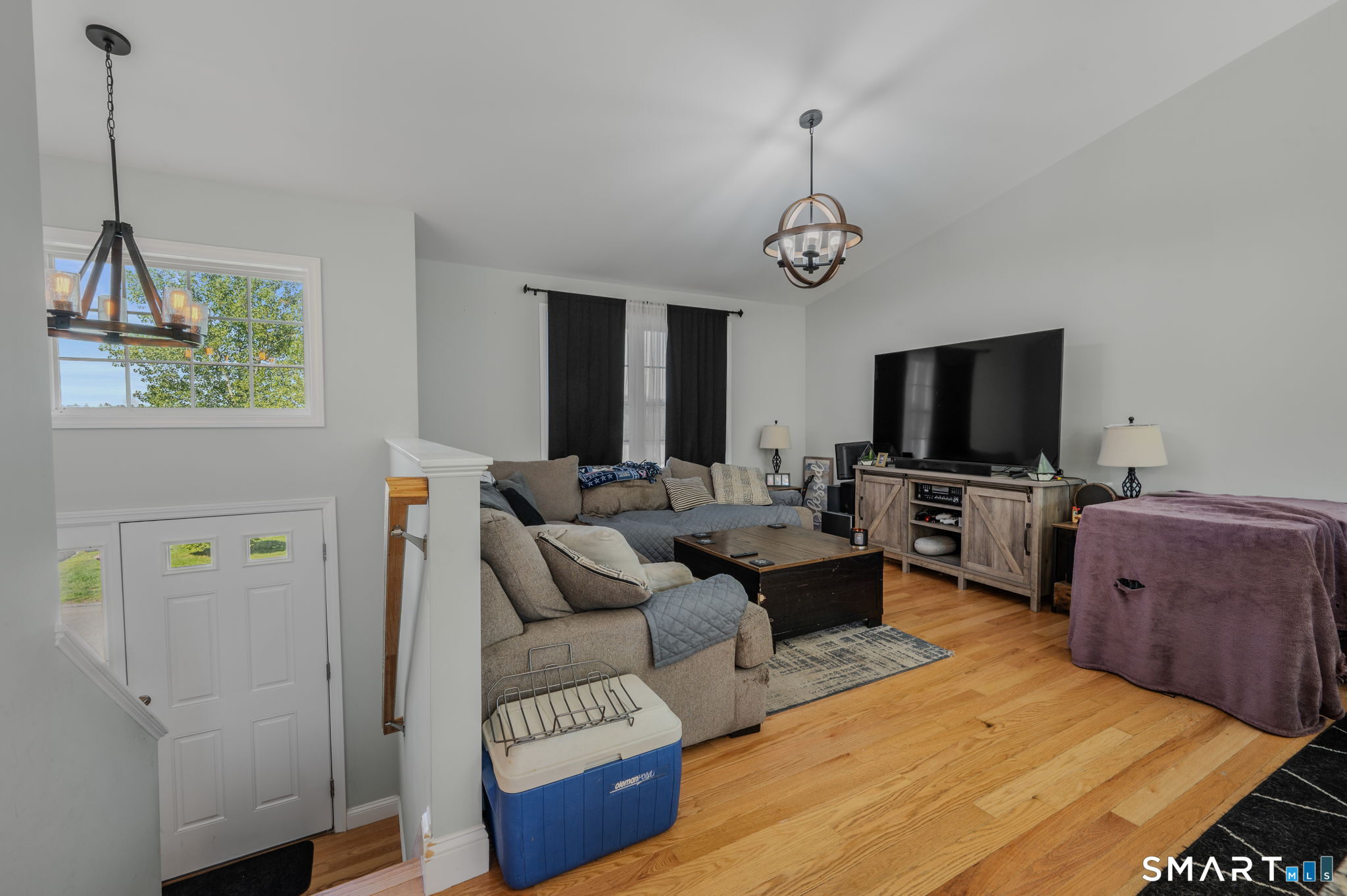 2 Julian Circle Sterling CT 06377