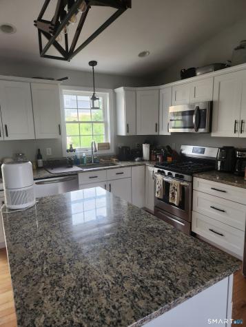 2 Julian's Circle Sterling CT 06377