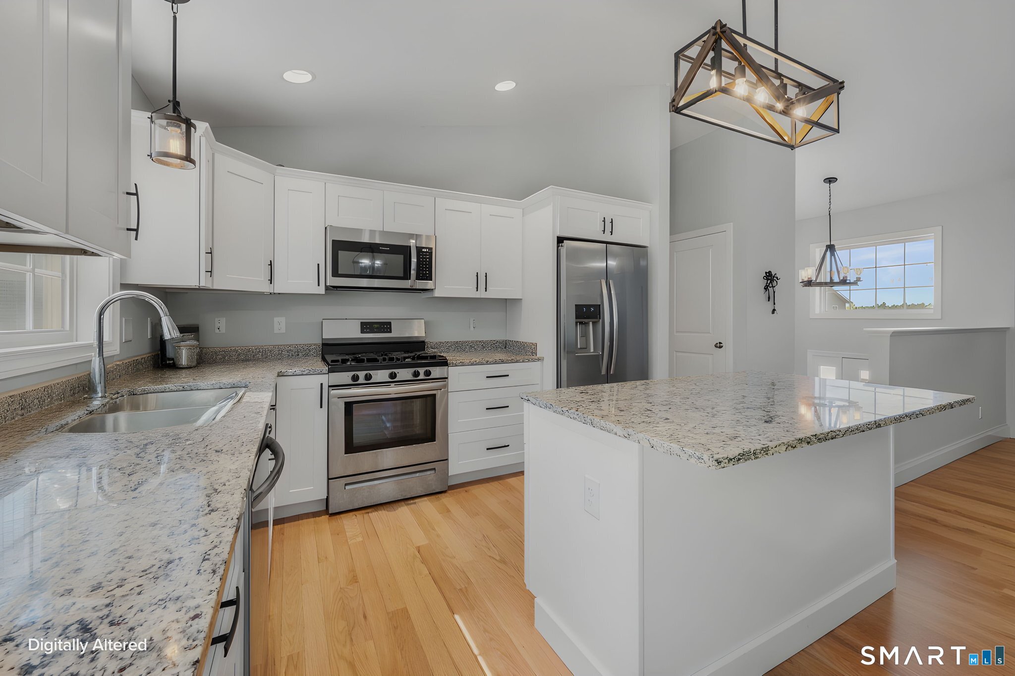 2 Julian Circle Sterling CT 06377