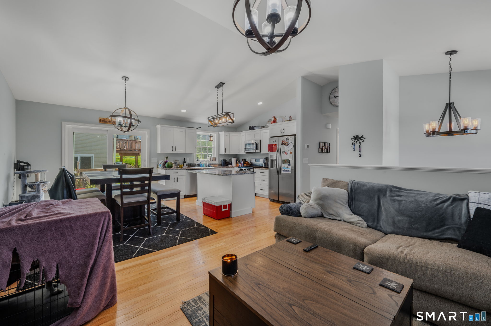 2 Julian Circle Sterling CT 06377