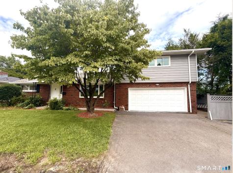 81 Esther Avenue Waterbury CT 06708