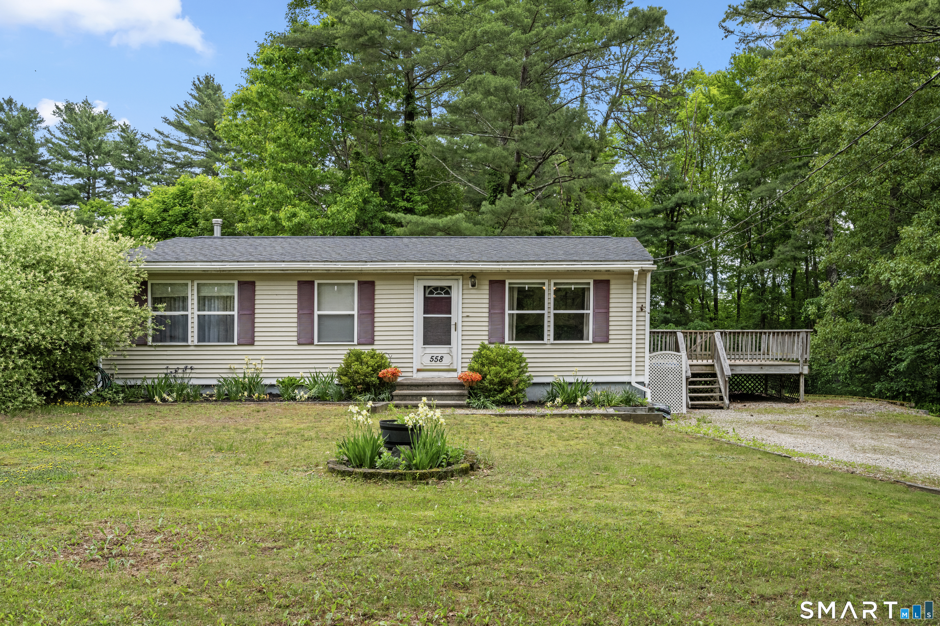 558 Wauregan Road Brooklyn CT 06234