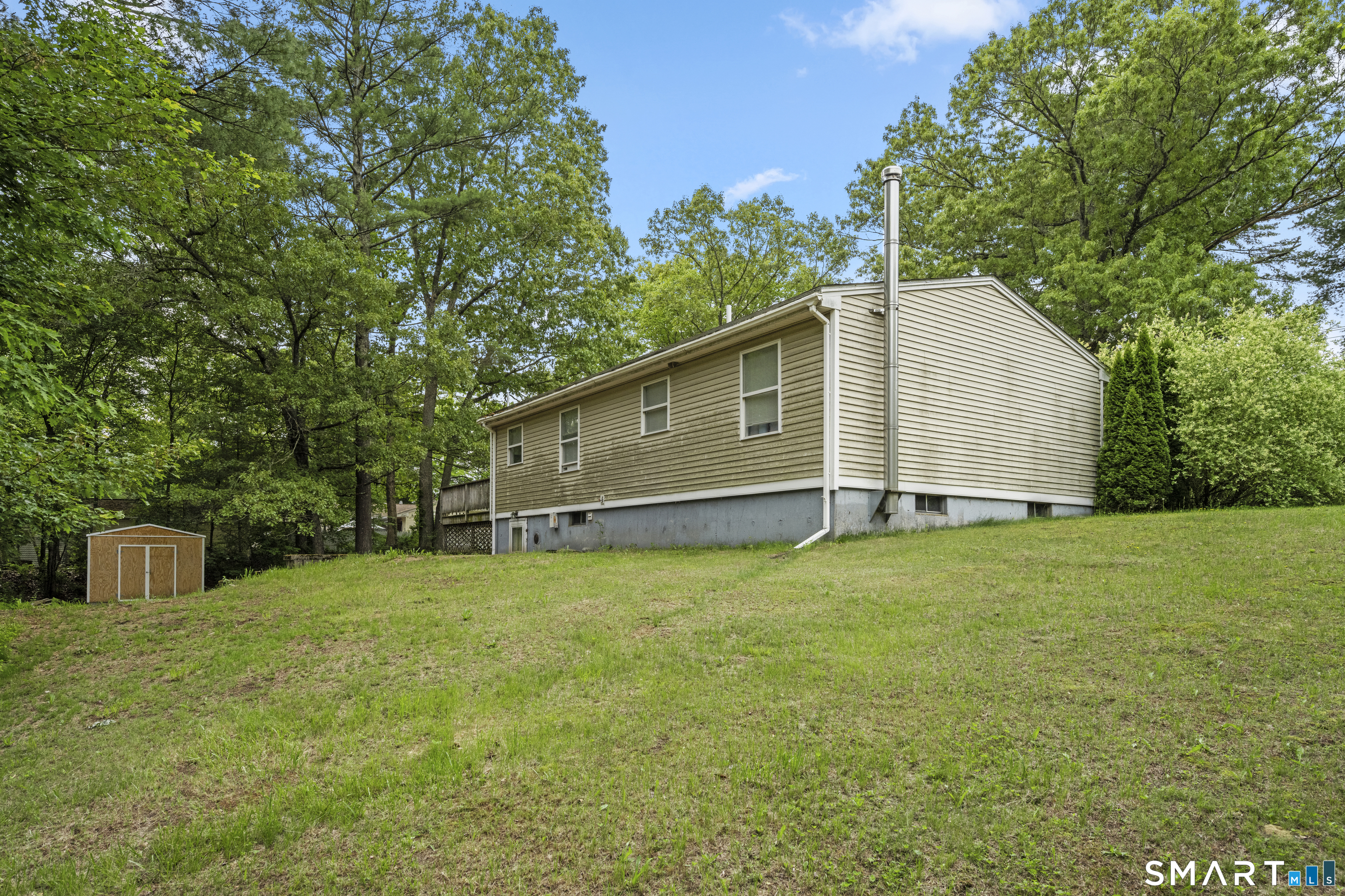 558 Wauregan Road Brooklyn CT 06234