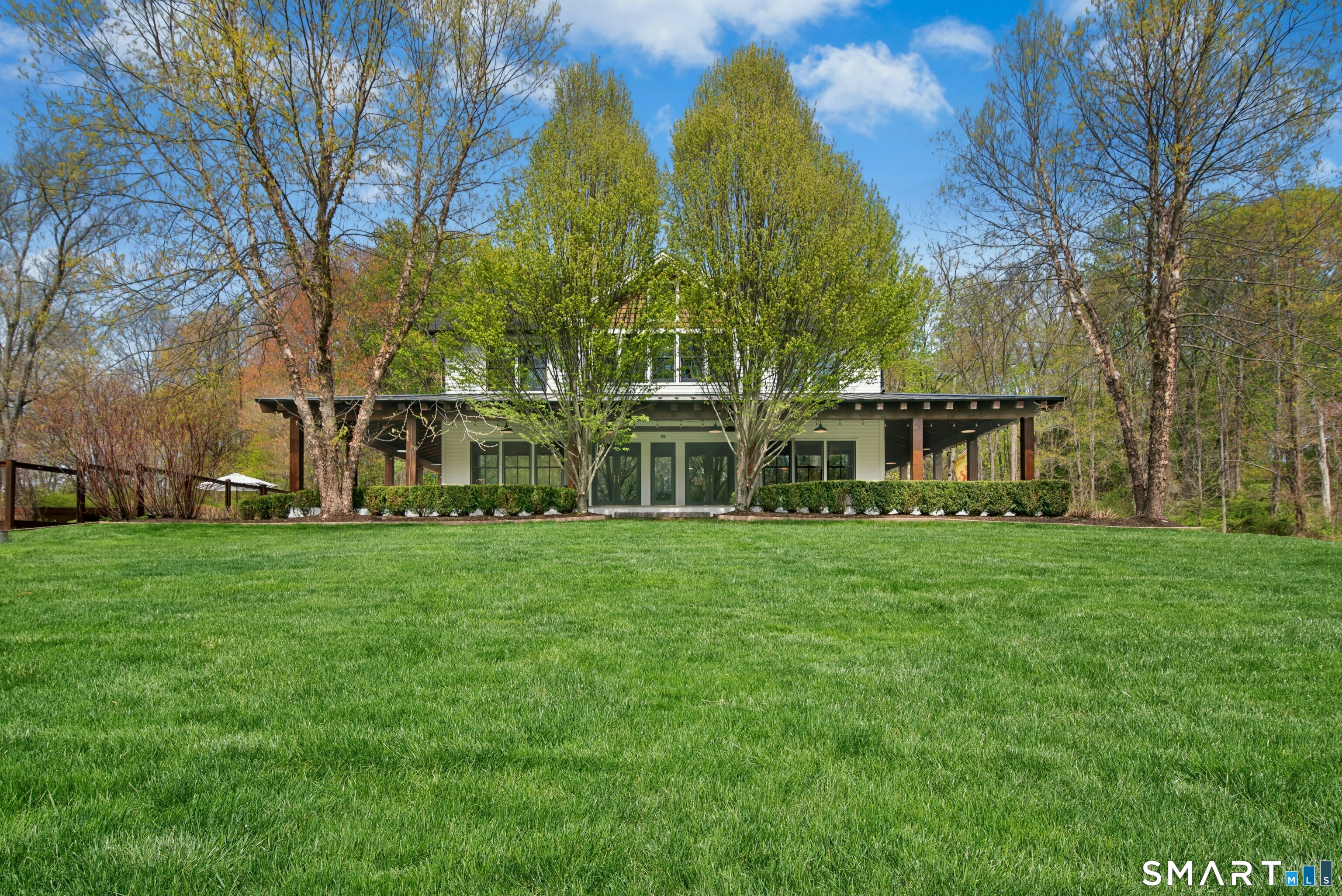 15 Silversmith Lane Redding CT 06896