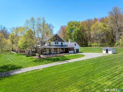 15 Silversmith Lane Redding CT 06896