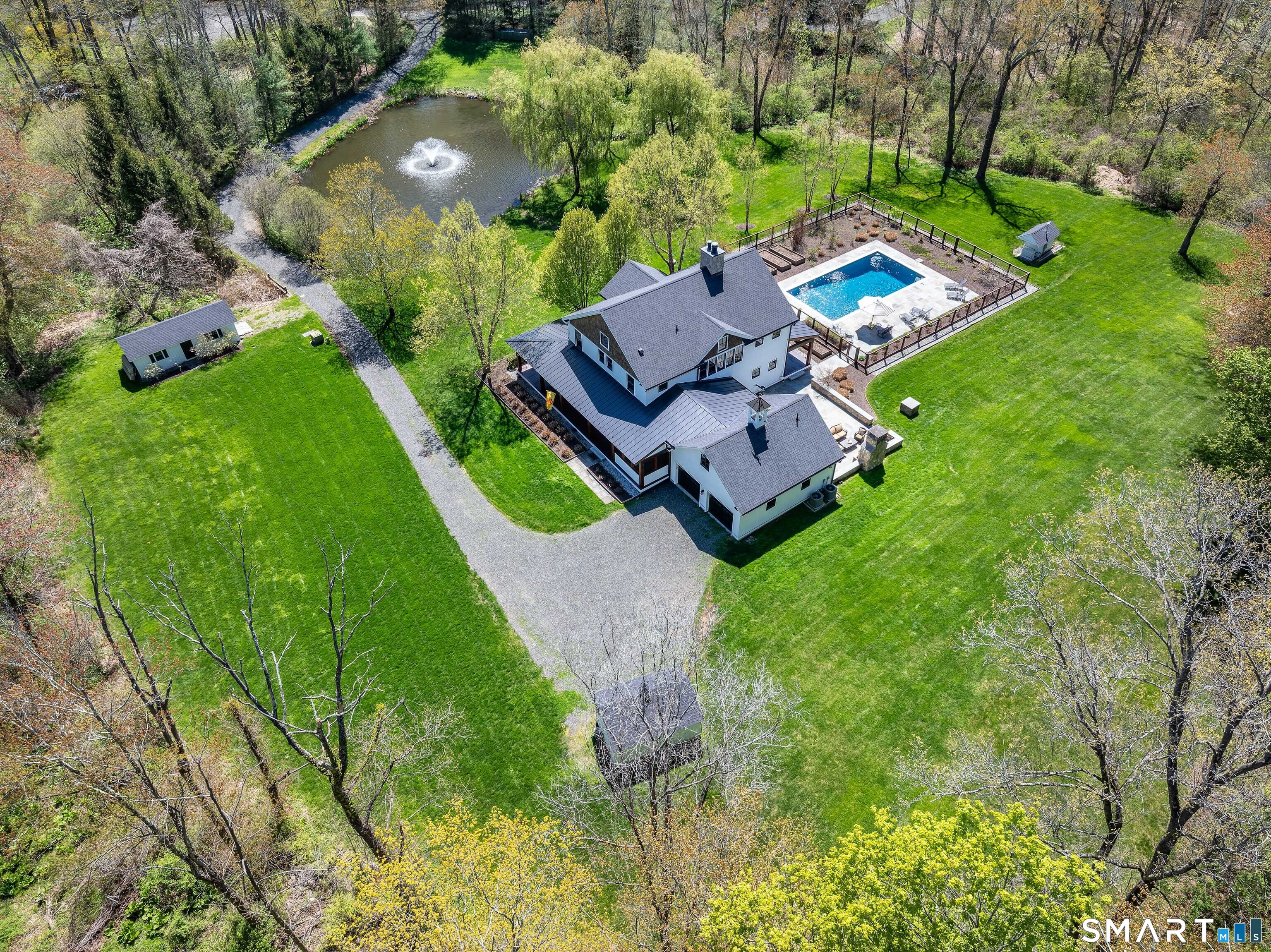 15 Silversmith Lane Redding CT 06896