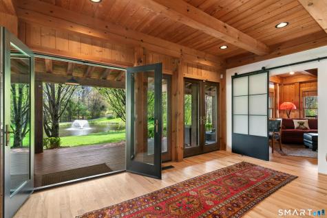 15 Silversmith Lane Redding CT 06896
