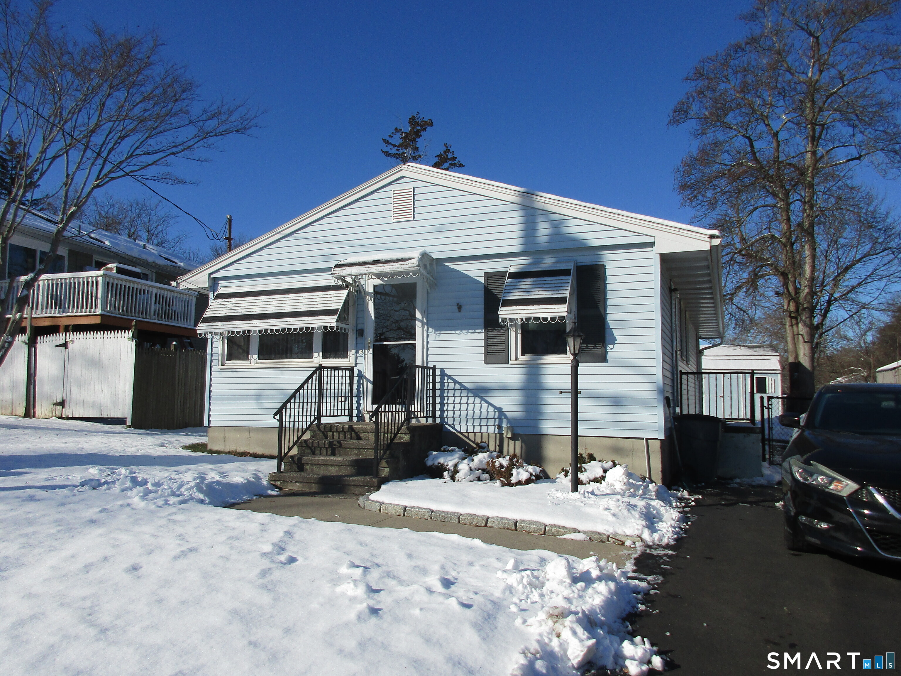 50 Dale Street East Haven CT 06513