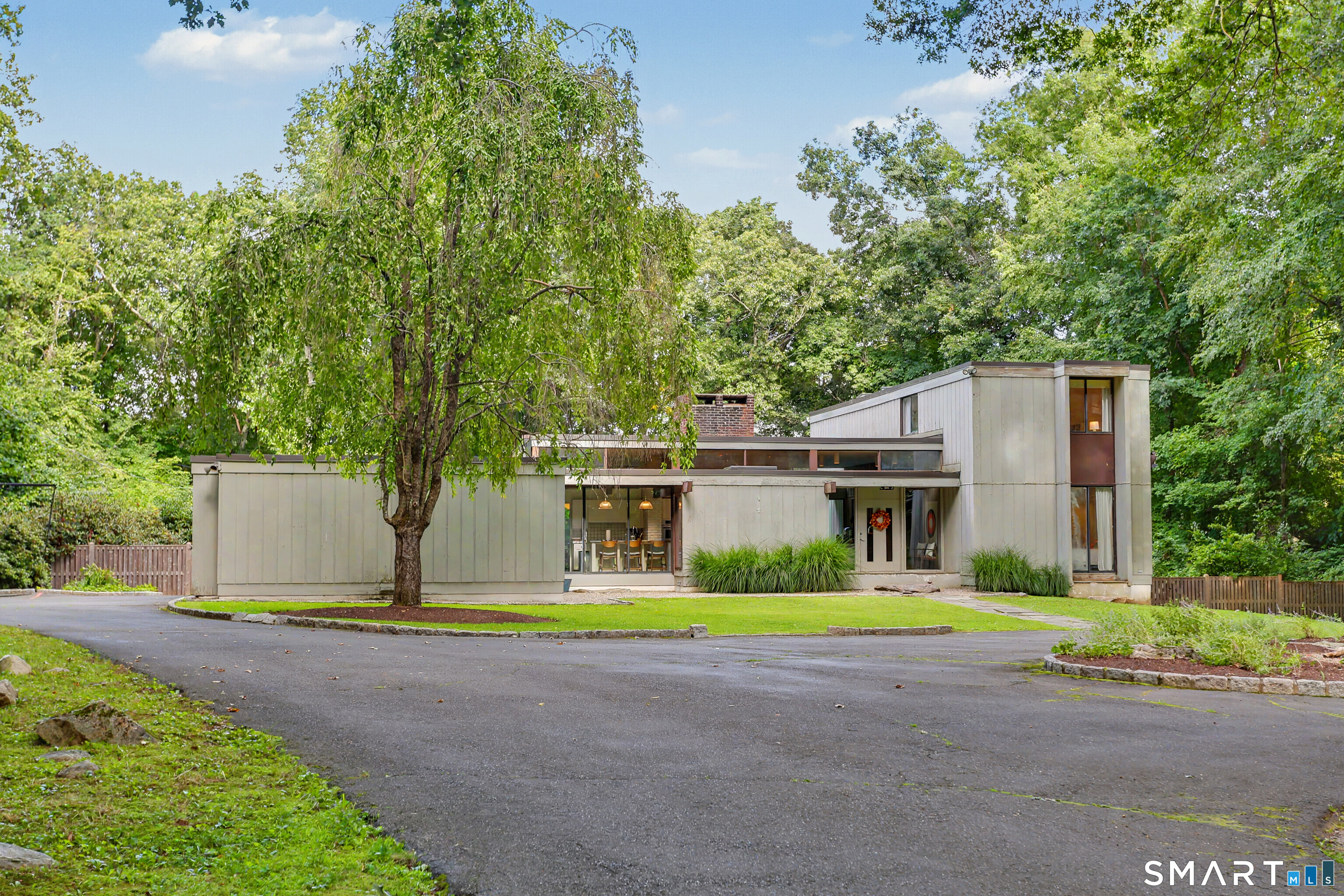 9 Autumn Ridge Road Weston CT 06883