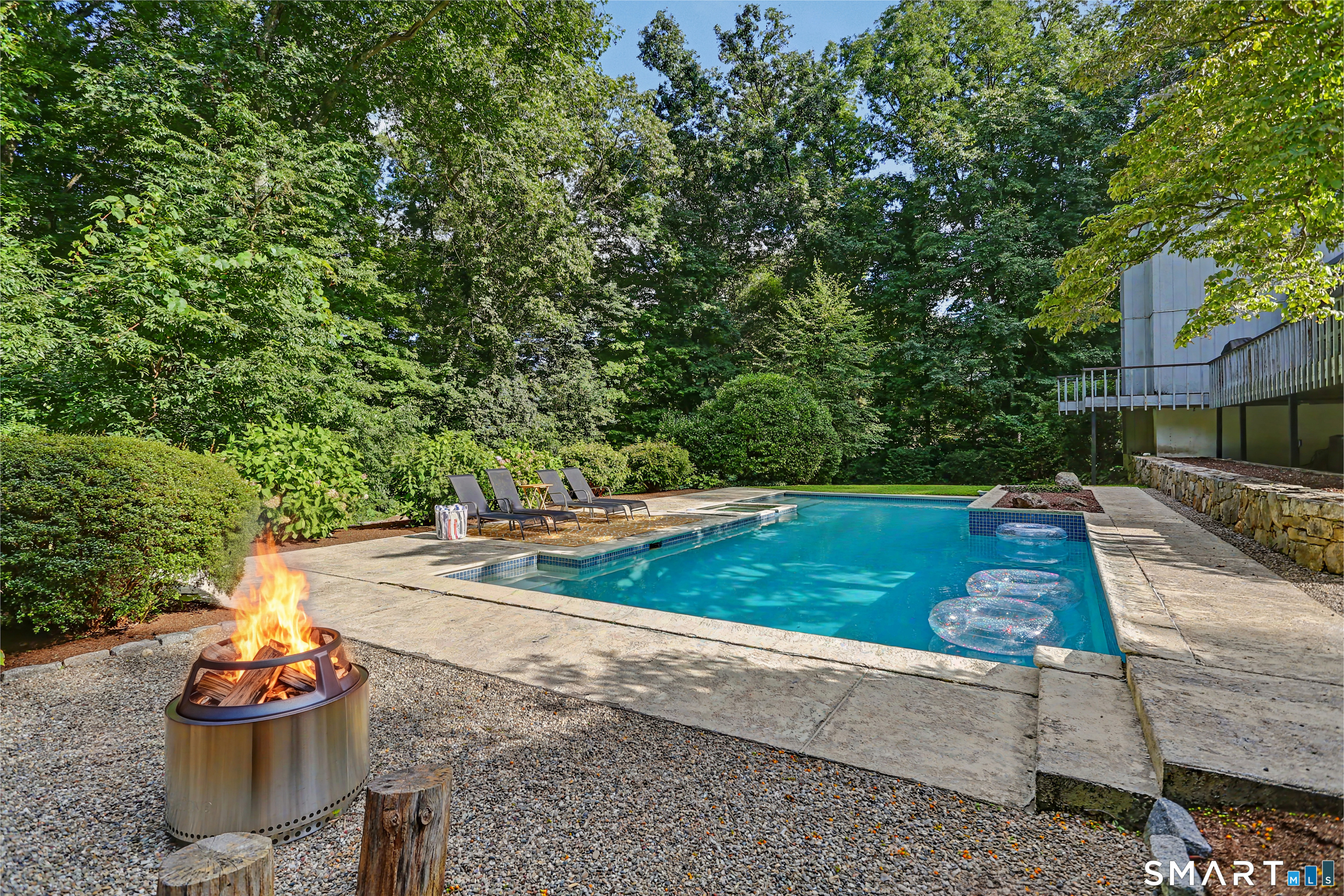 9 Autumn Ridge Road Weston CT 06883
