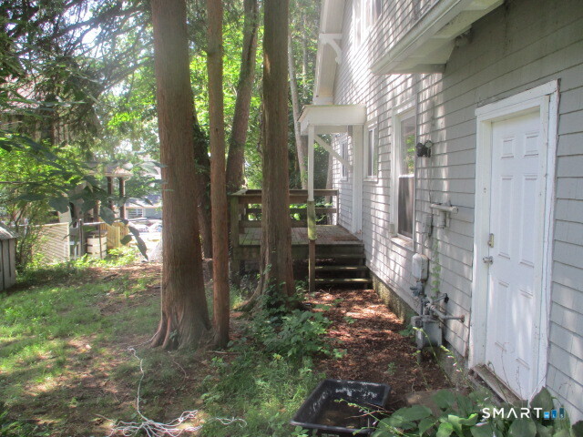 28 Trowbridge Street Waterbury CT 06710