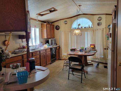 134 E Street Groton CT 06340