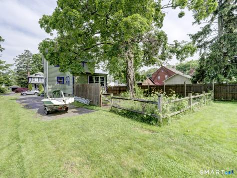 44 Welch Avenue Windsor CT 06095