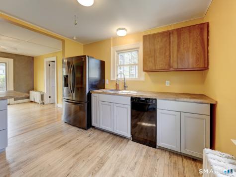 44 Welch Avenue Windsor CT 06095