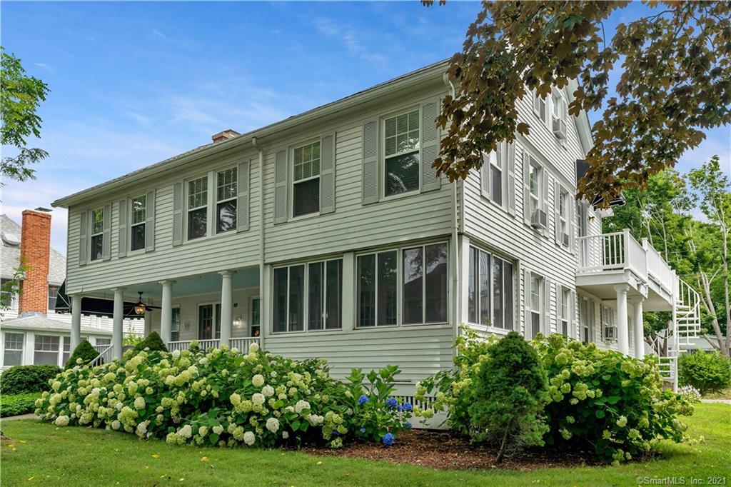 10 West Walk Clinton CT 06413